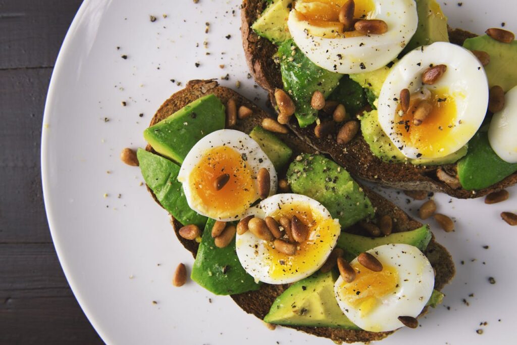 5 Digital Fitness Programs and Healthy Habits to Transform Your Home Workout : Healthy eating