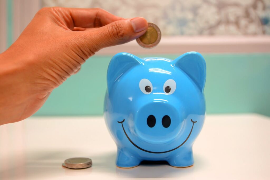 6 Life-Changing Benefits of Online Learning : Affordability